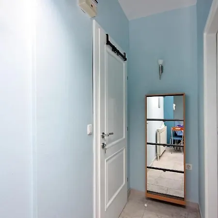 Apartment Apartments By The Sea Barbat, Rab - 3203 Barbat na Rabu